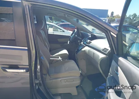 2017 Honda Odyssey Se from USA, damaged, VIN 5FNRL5H30HB014780